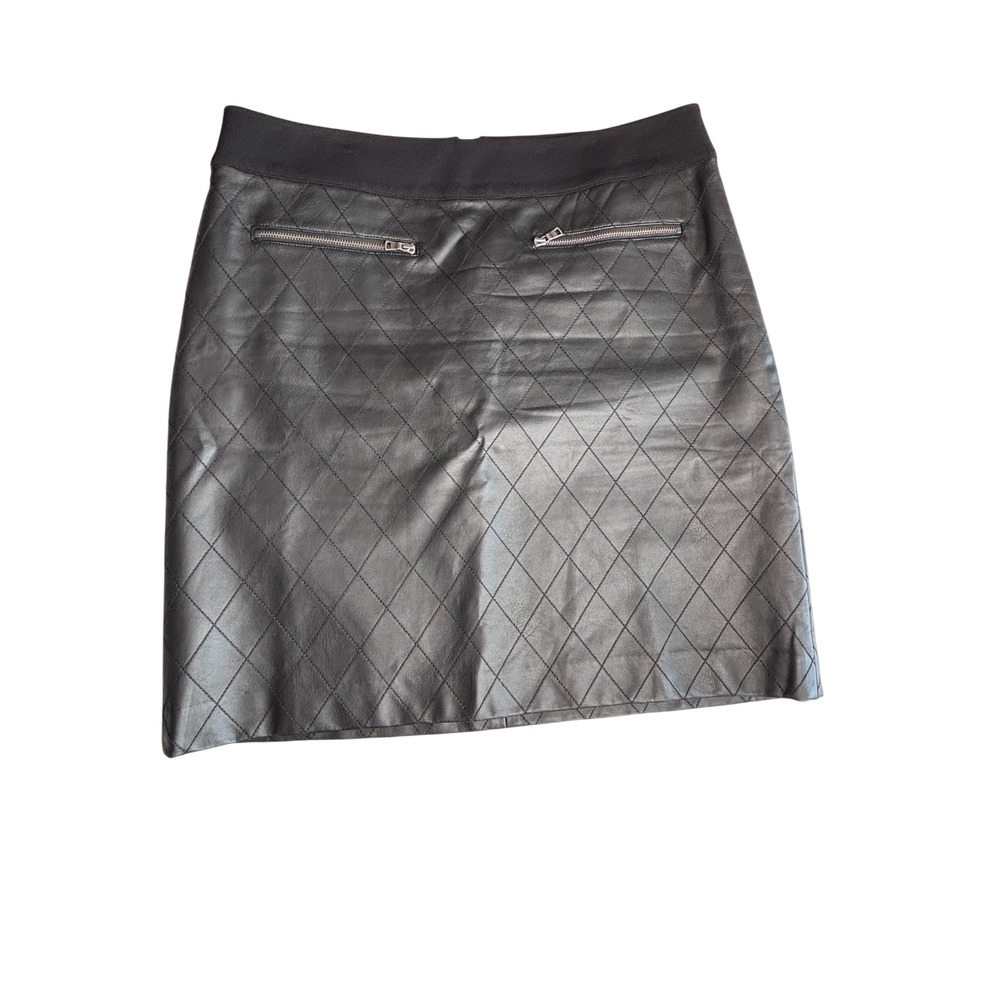 Ann Taylor Black Quilted Faux Leather Mini Skirt Size 8 Zip Pockets Moto